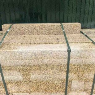 内蒙古 黄金麻花岗岩石材机切面栏杆料半成品