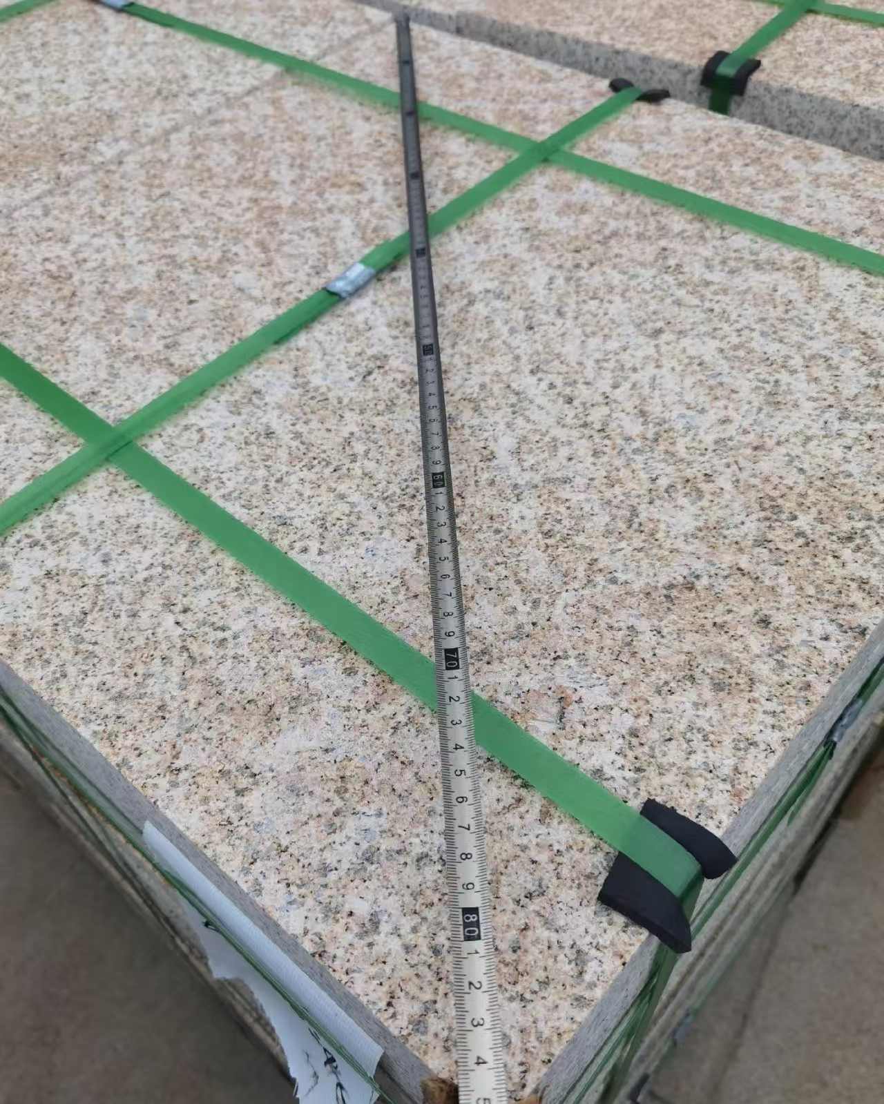 内蒙古 黄金麻火烧面地铺石