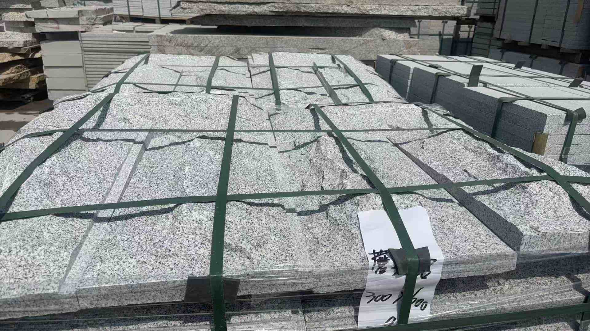 内蒙古 芝麻白蘑菇石成品