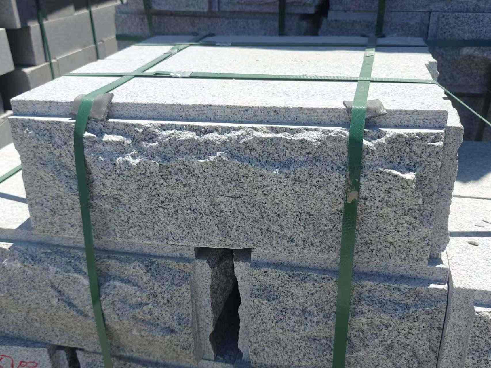 内蒙古 芝麻白花岗岩自然面成品